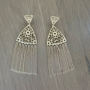 Kendra Scott  Filigree Dangle Earring